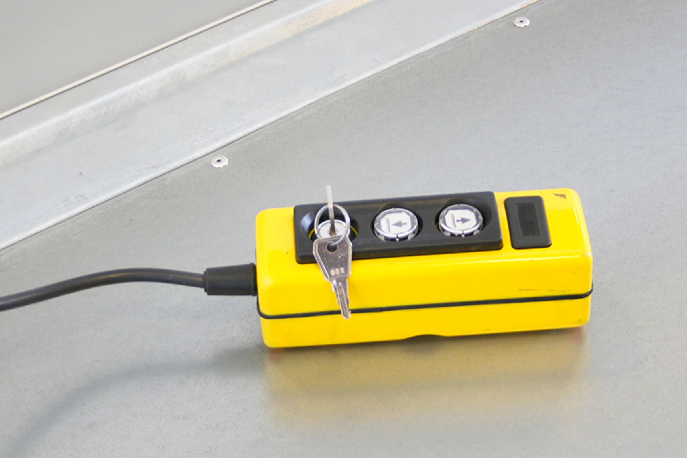 Tipper Trailer 2715 T2 - 2,700Kg - 2.54 x 1.45m — A2B Trailers