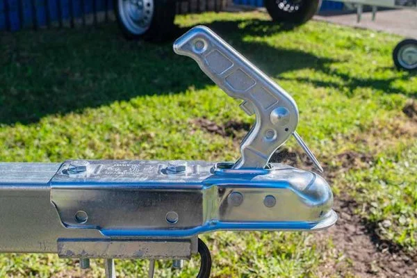 adjustable trailer coupling locks available in central Coast
