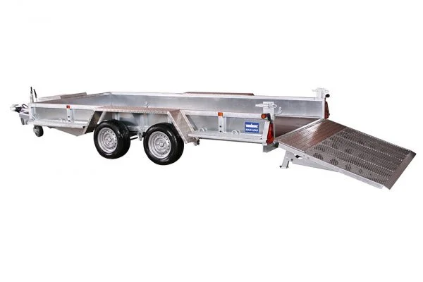 Flat top plant trailer for sale, ideal for transporting machinery and heavy equipment safely.