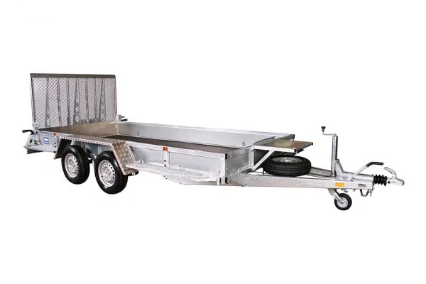 Flatbed, flat top, and plant trailers for sale, ideal for transporting heavy machinery and equipment.
