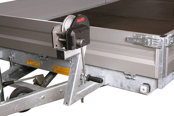 Removable Winch Bracket for Uni Trailers