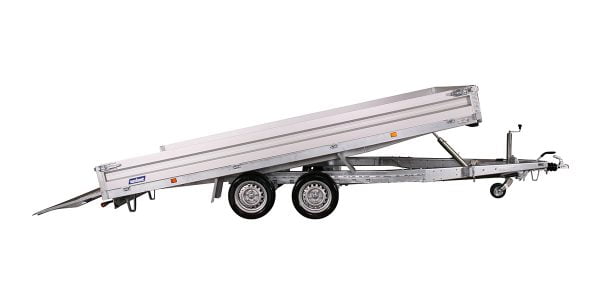 luxury Universal trailer -mechanical overrun braking. Tilt tray tabletop trailer -excellent all-round haulage.