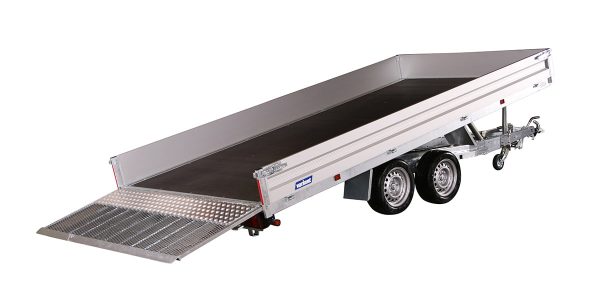 luxury Universal trailer -mechanical overrun braking. Tilt tray tabletop trailer -excellent all-round haulage.