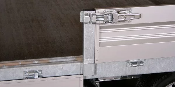 Universal Trailer 3553 UX – 3,500Kg – 5.20 x 2.10m Maxi-Load