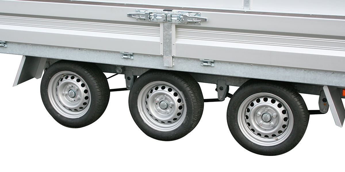 Universal Trailer 3553 UX – 5.2m x 2.1m – 3500kg Tri-Axle Tri-Axle with Parabolic leaf springs (MAXI-LOAD)