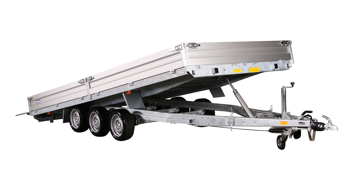 Universal Trailer 3553 UX – 5.2m x 2.1m – 3500kg Tri-Axle Tilting load bed on Variant Universal Trailers