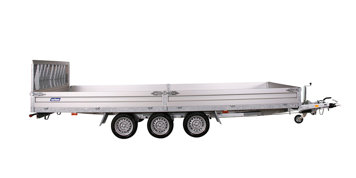Universal Trailer 3553 UX – 5.2m x 2.1m – 3500kg Tri-Axle Long load area for machinery, cars, and pallets
